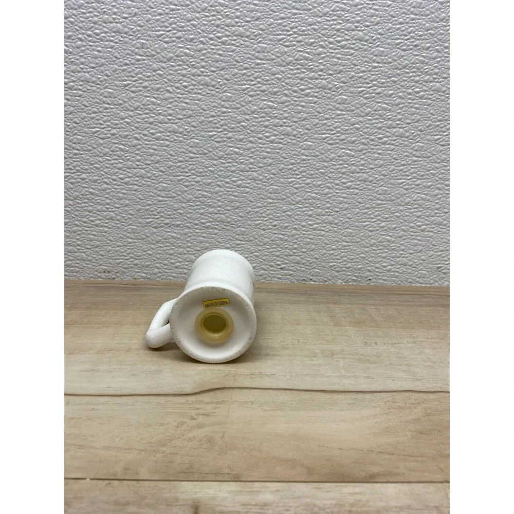 Vintage Dont Mess With Texas White Salt Shaker Travel Souvenir
